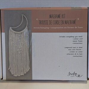 Macrame Moon Hanging Kit - Natural/Cream DIY
